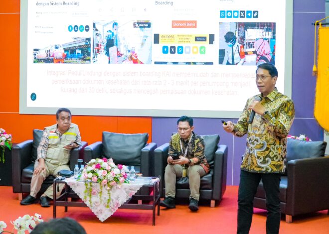 Transformasi Pelayanan Publik KAI yang Terus Berinovasi Ditekankan dalam CEO Talks FIA UI